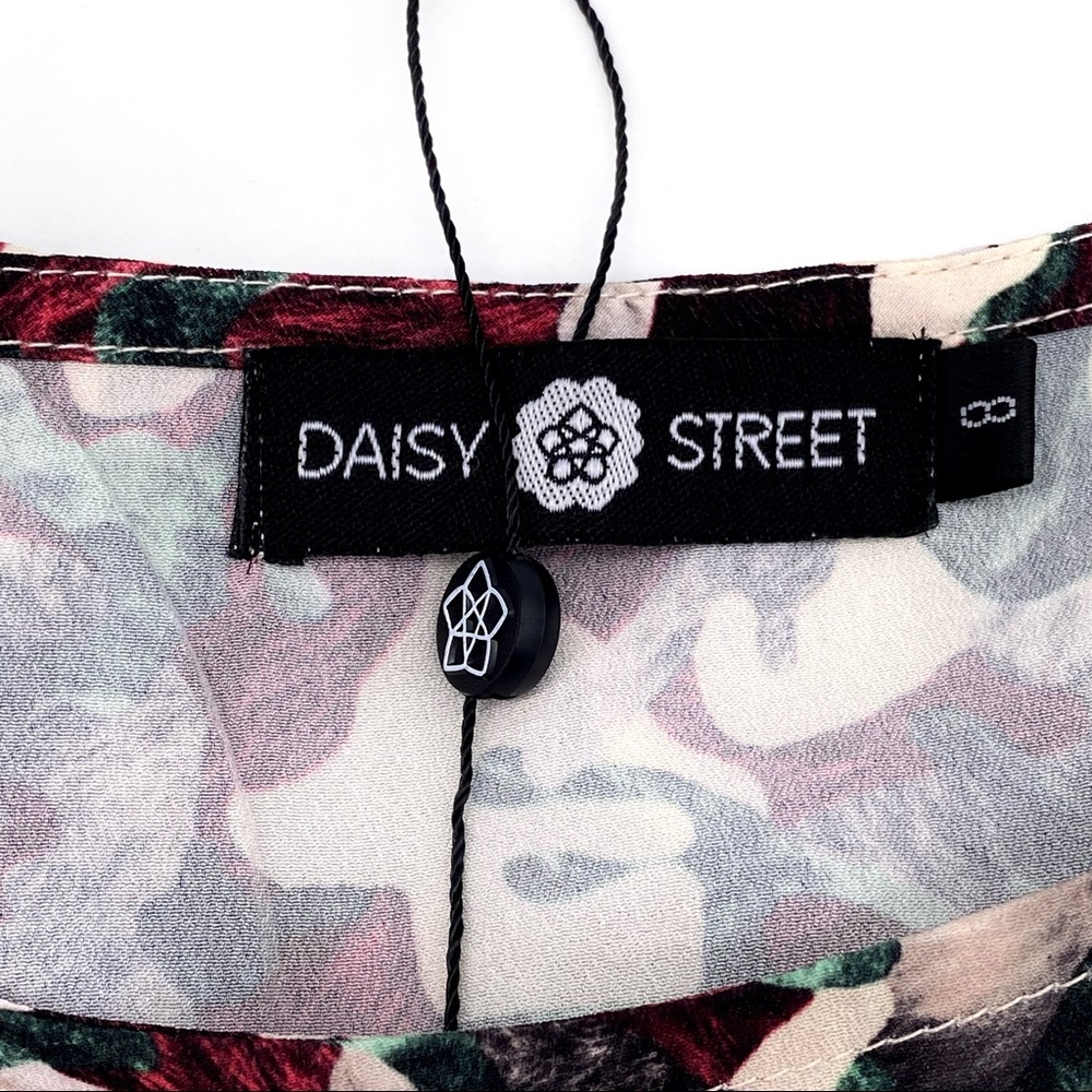 NWOT Daisy Street Abstract Ruffle Hem Sheath Dress, XS - Picture 10 of 14